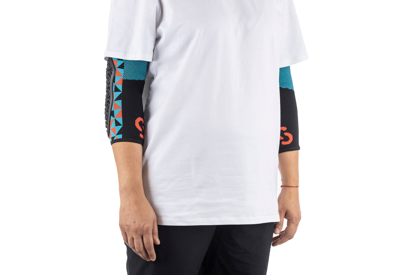 Flow Elbow Arlecchino Light Blue Red - SERYT