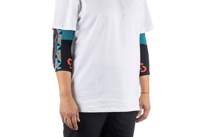 Flow Elbow Arlecchino Light Blue Red - SERYT