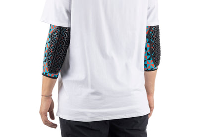 Flow Elbow Arlecchino Light Blue Red - SERYT