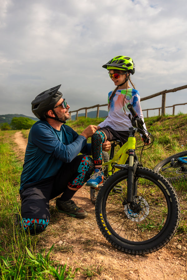 YOUTH Flow Knee Arlecchino Pink Blue - SERYT